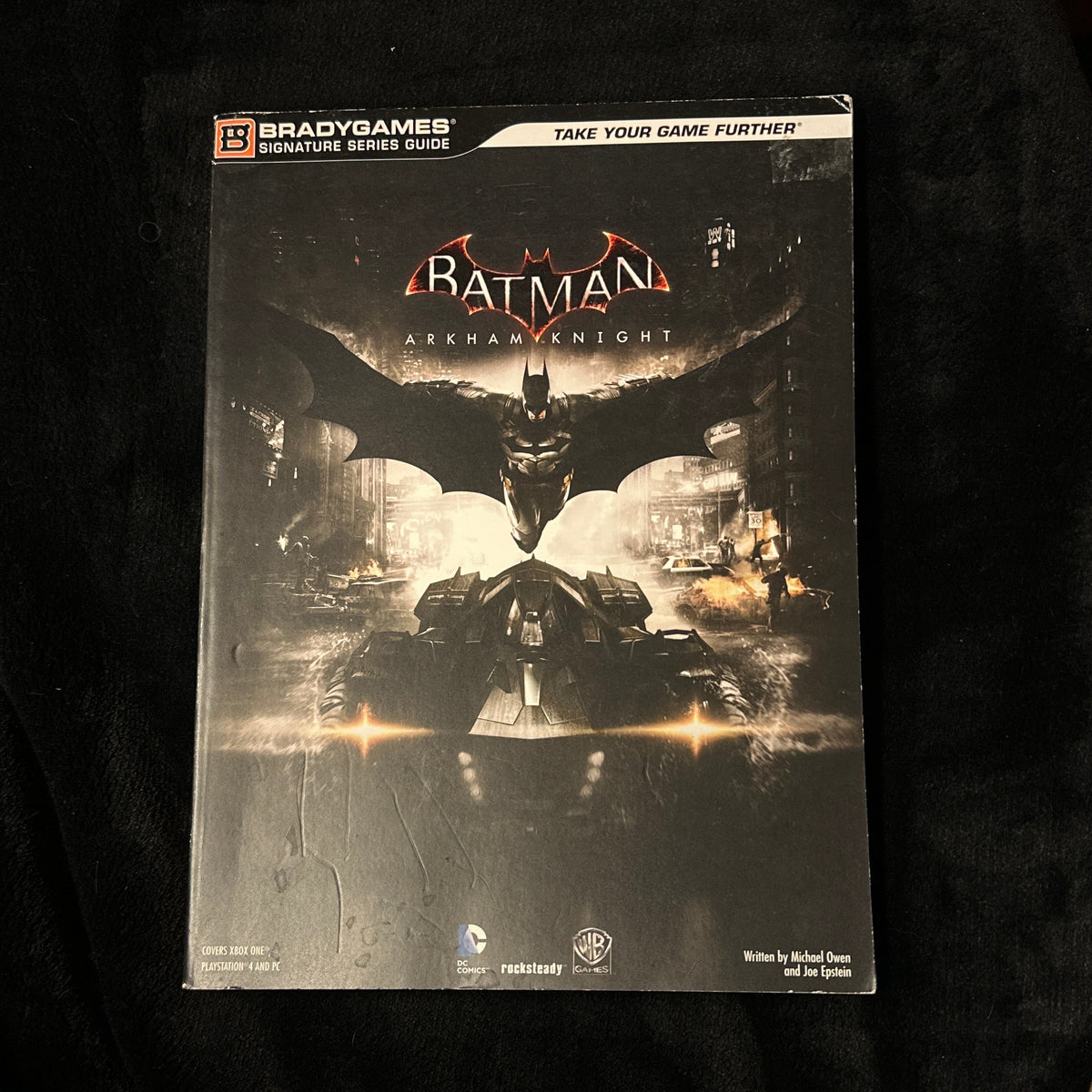 Batman Arkham Knight Brady Games Signature Series Guide Front 