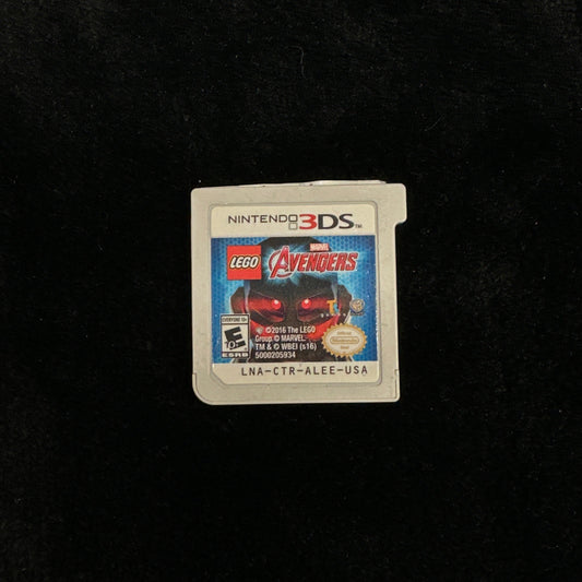 Nintendo 3DS game card with LEGO Avengers branding on a dark background