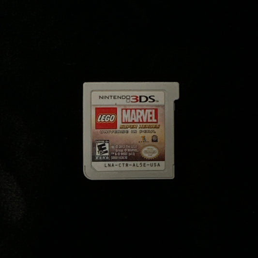 Nintendo 3DS game card with LEGO Marvel branding on a black background