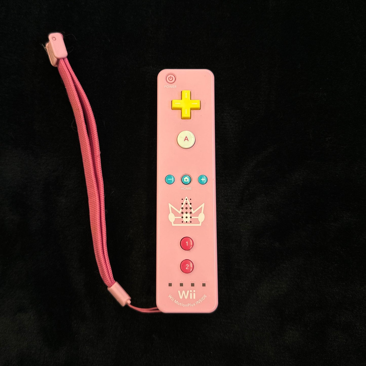 Princess Peach Wii Remote