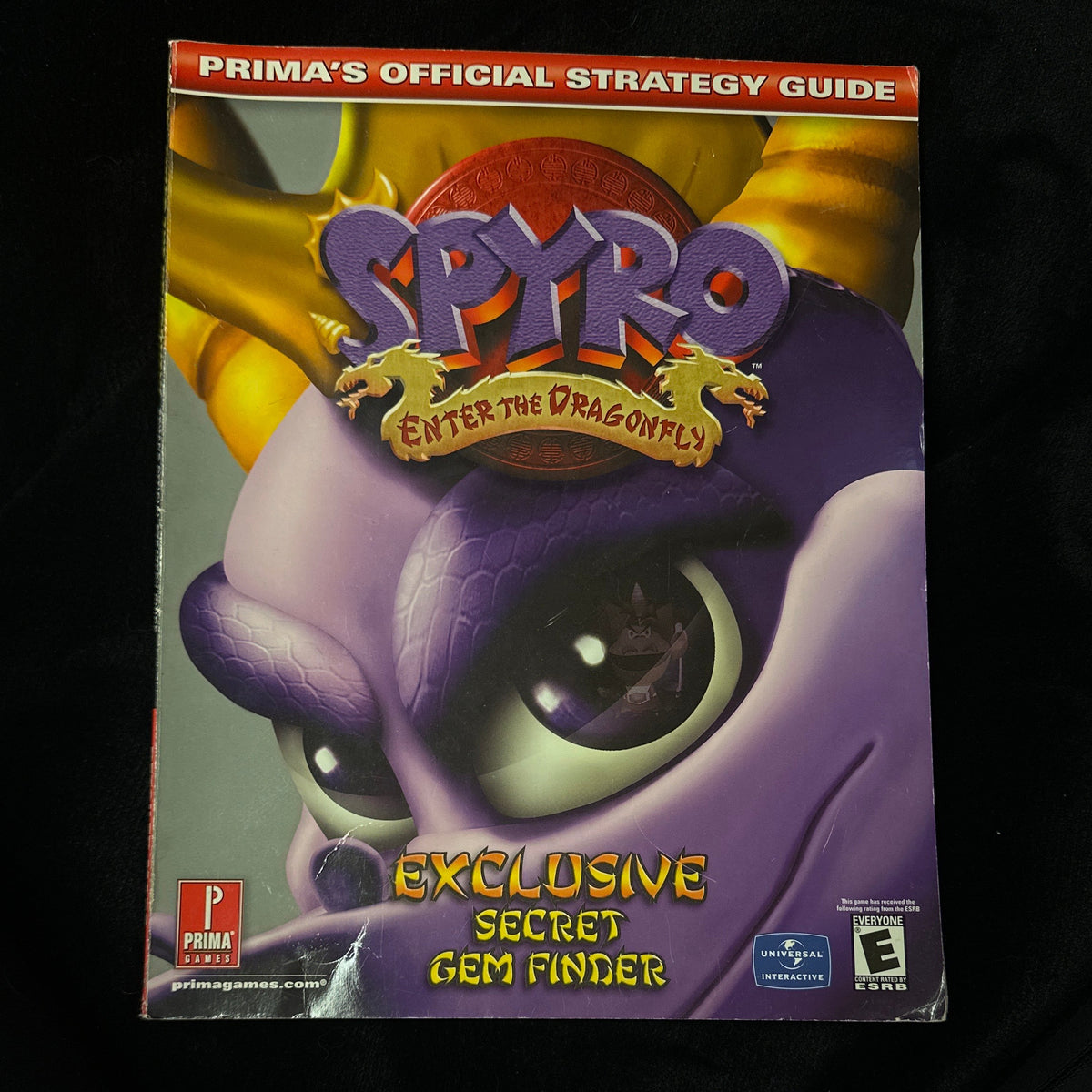 Spyro Enter the Dragonfly Prima’s Official Strategy Guide Exclusive Secret Gem Finder front